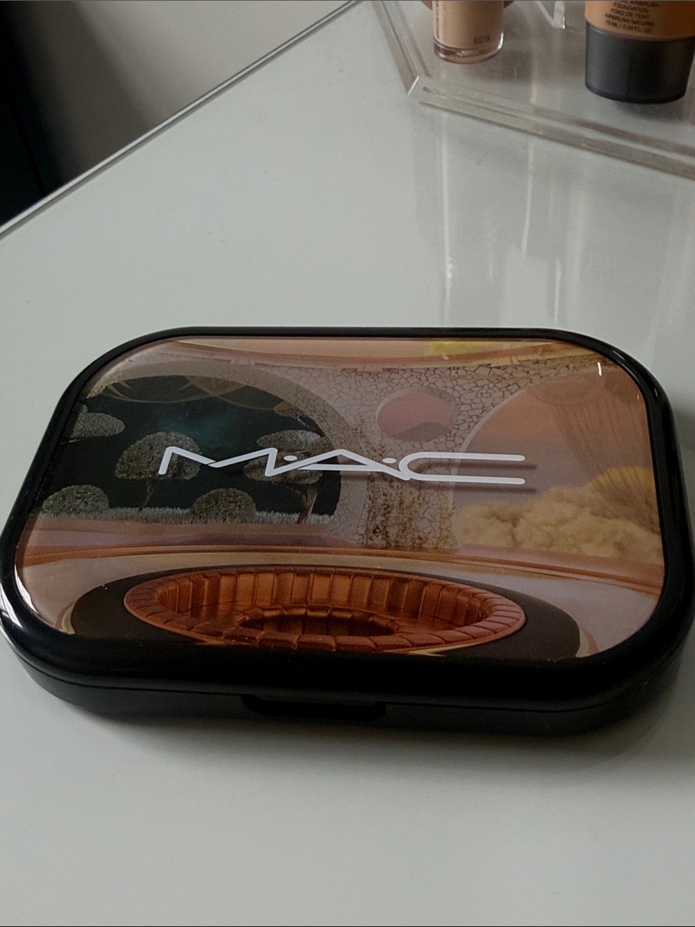MAC Cosmetics Eyeshadow Palette - Brown, Gold, Cream Tones